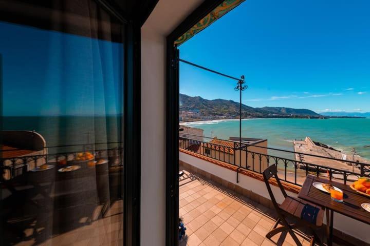 Appartement Roqamaris à Cefalù Extérieur photo